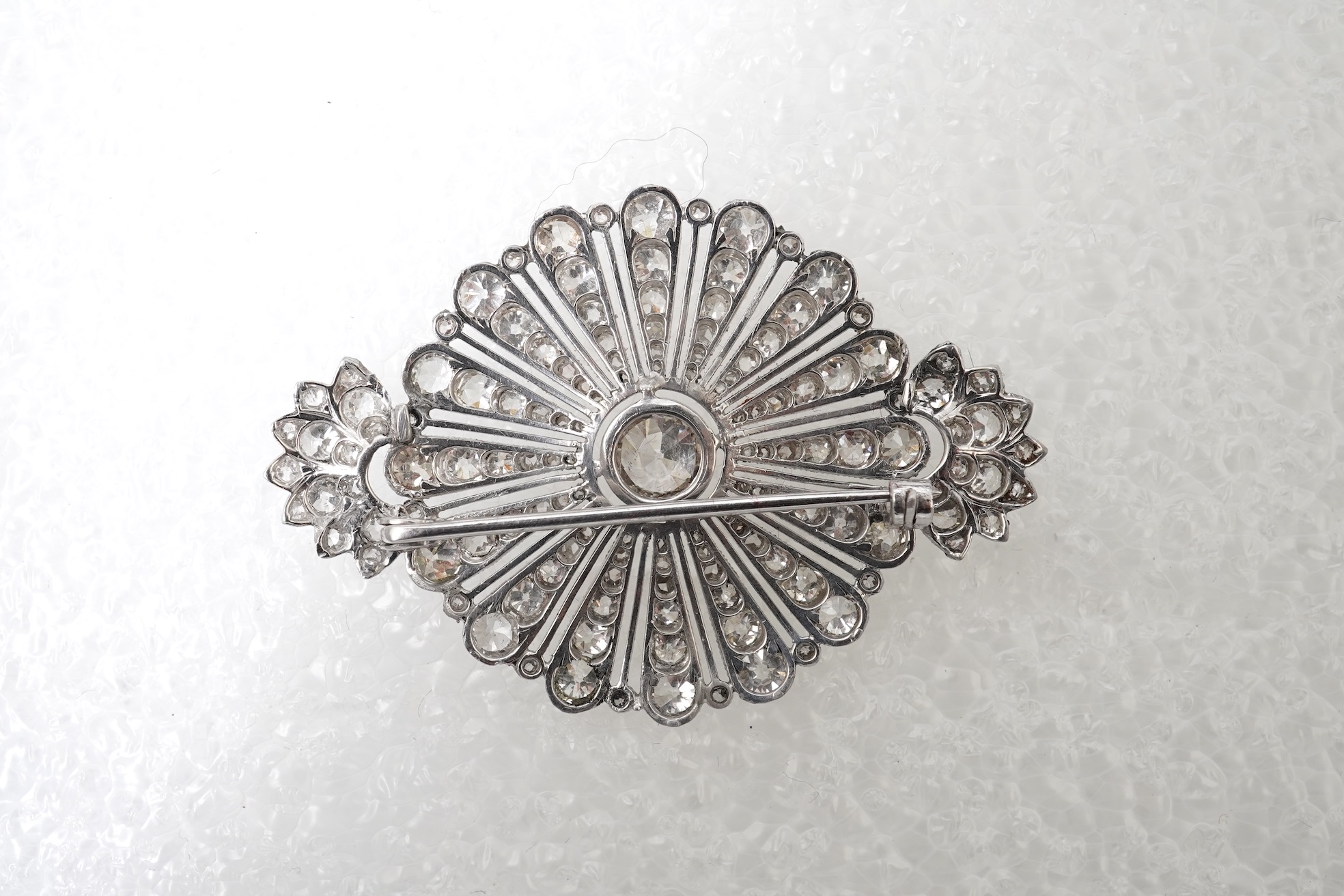 A fine Belle Epoque diamond brooch, early 20th century